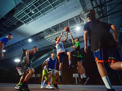 nba季前湖人